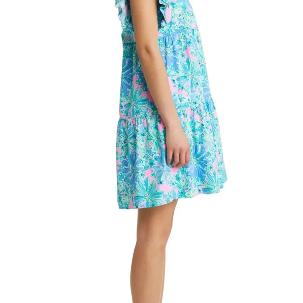 Lilly Pulitzer bright pink